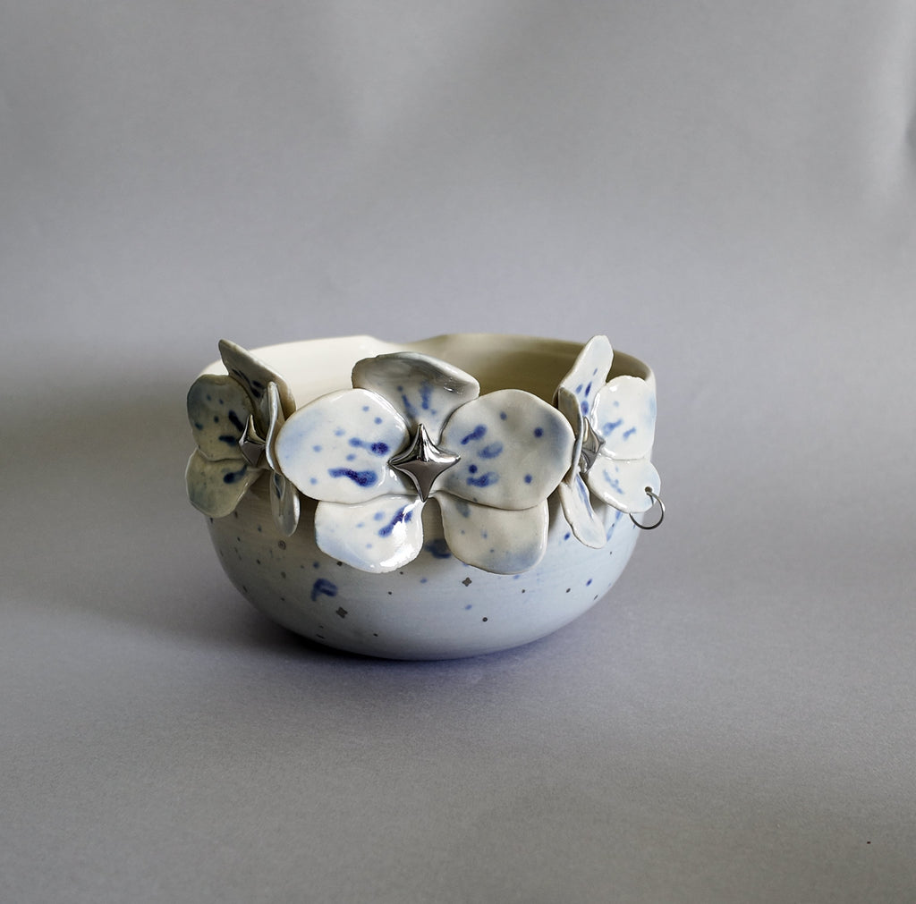 "Garden Of Her" Chawan