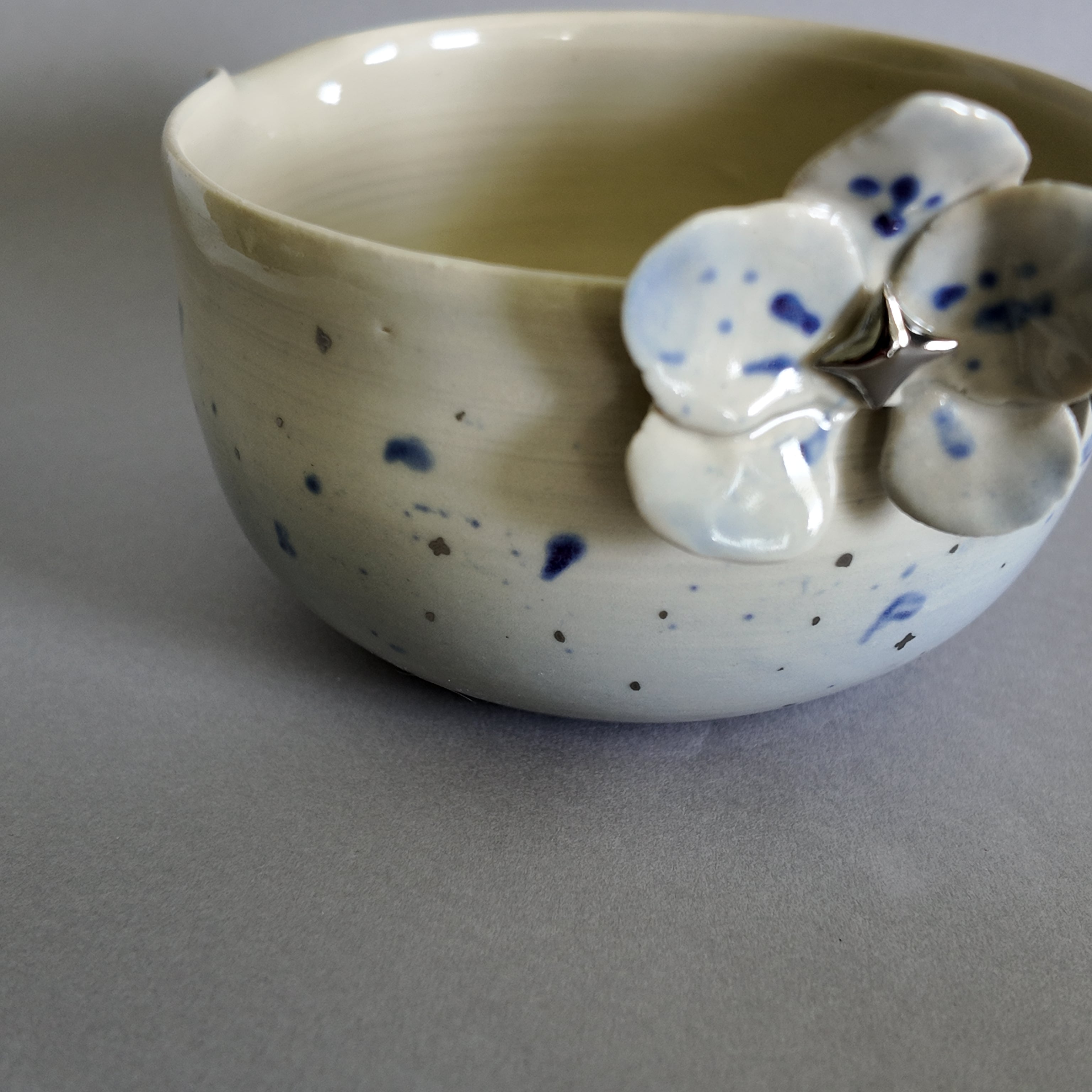 "Garden Of Her" Chawan